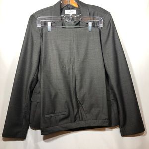 Woman’s Calvin Klein suit